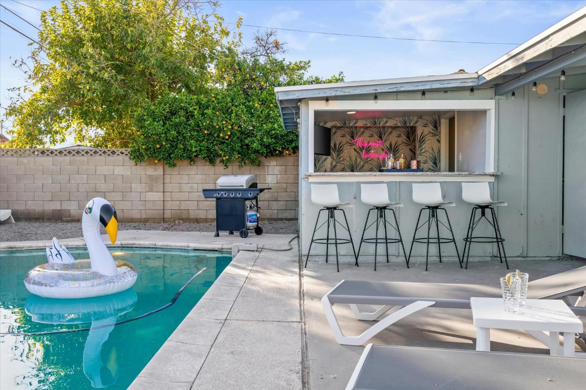 Girls Getaway Haven Outdoor Bar W Pool & Hot Tub Villa Scottsdale Dış mekan fotoğraf