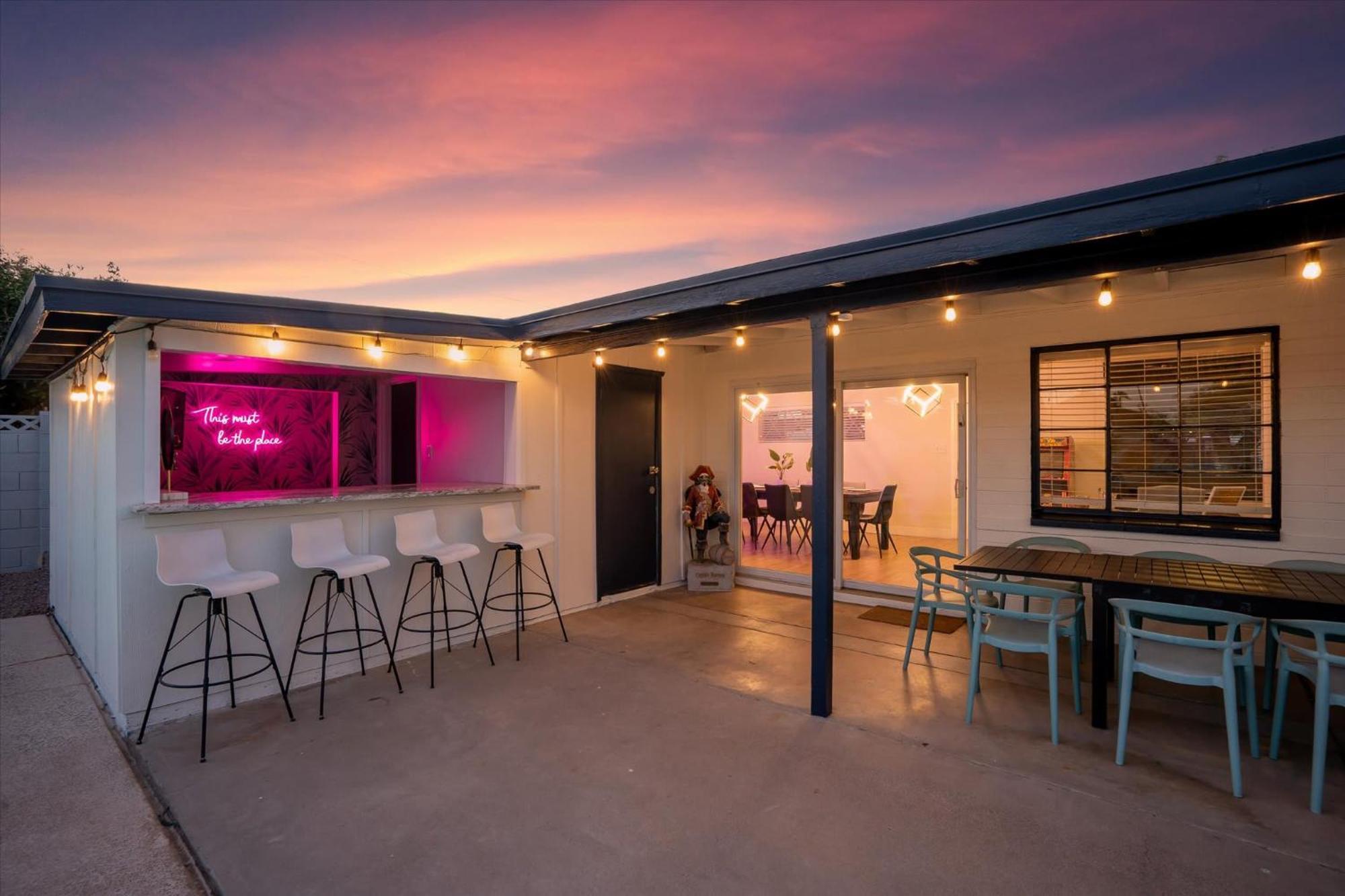 Girls Getaway Haven Outdoor Bar W Pool & Hot Tub Villa Scottsdale Dış mekan fotoğraf
